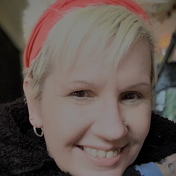 Meet your Posher, Susan - Picture 7 of 8